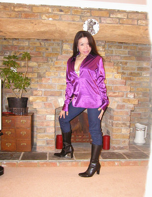 18 year old girl Megan Rain removes her sandals and then clothes to pose naked